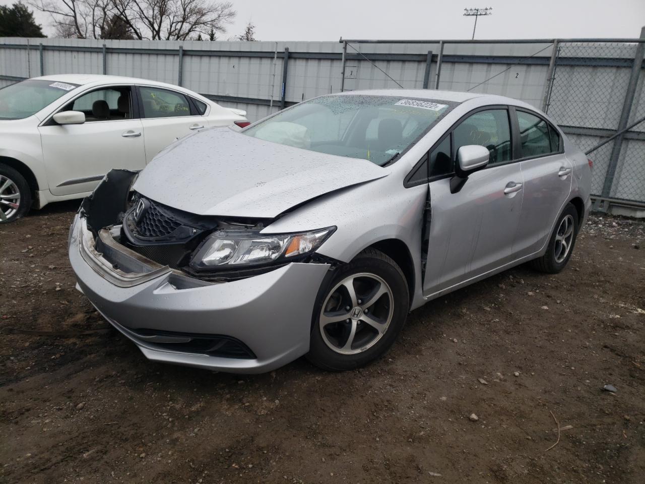 Photo 2 from auction – 2015 HONDA CIVIC SE with VIN 19XFB2F70FE266168