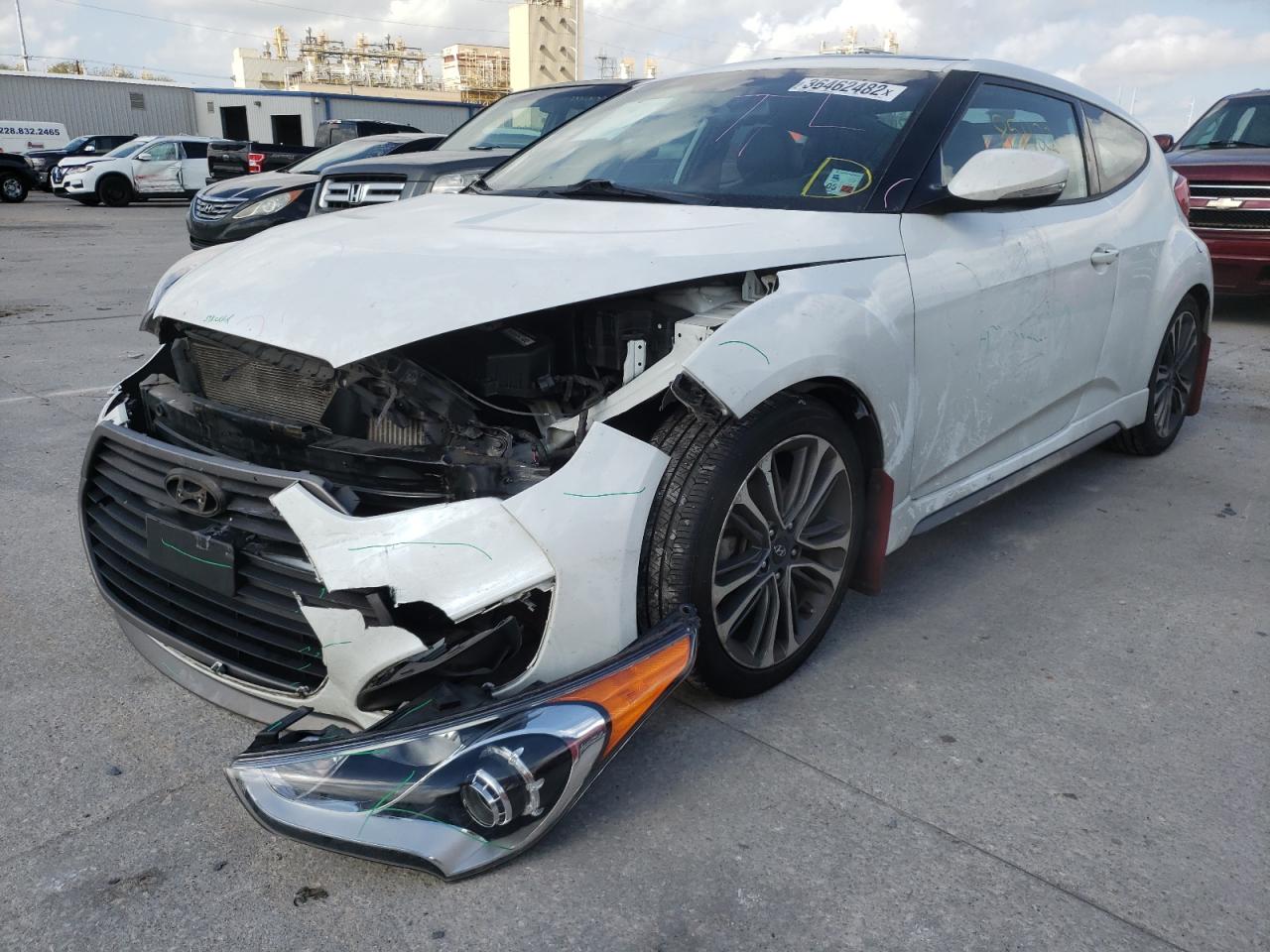 Photo 2 from auction – 2016 HYUNDAI VELOSTER T with VIN KMHTC6AE4GU283664