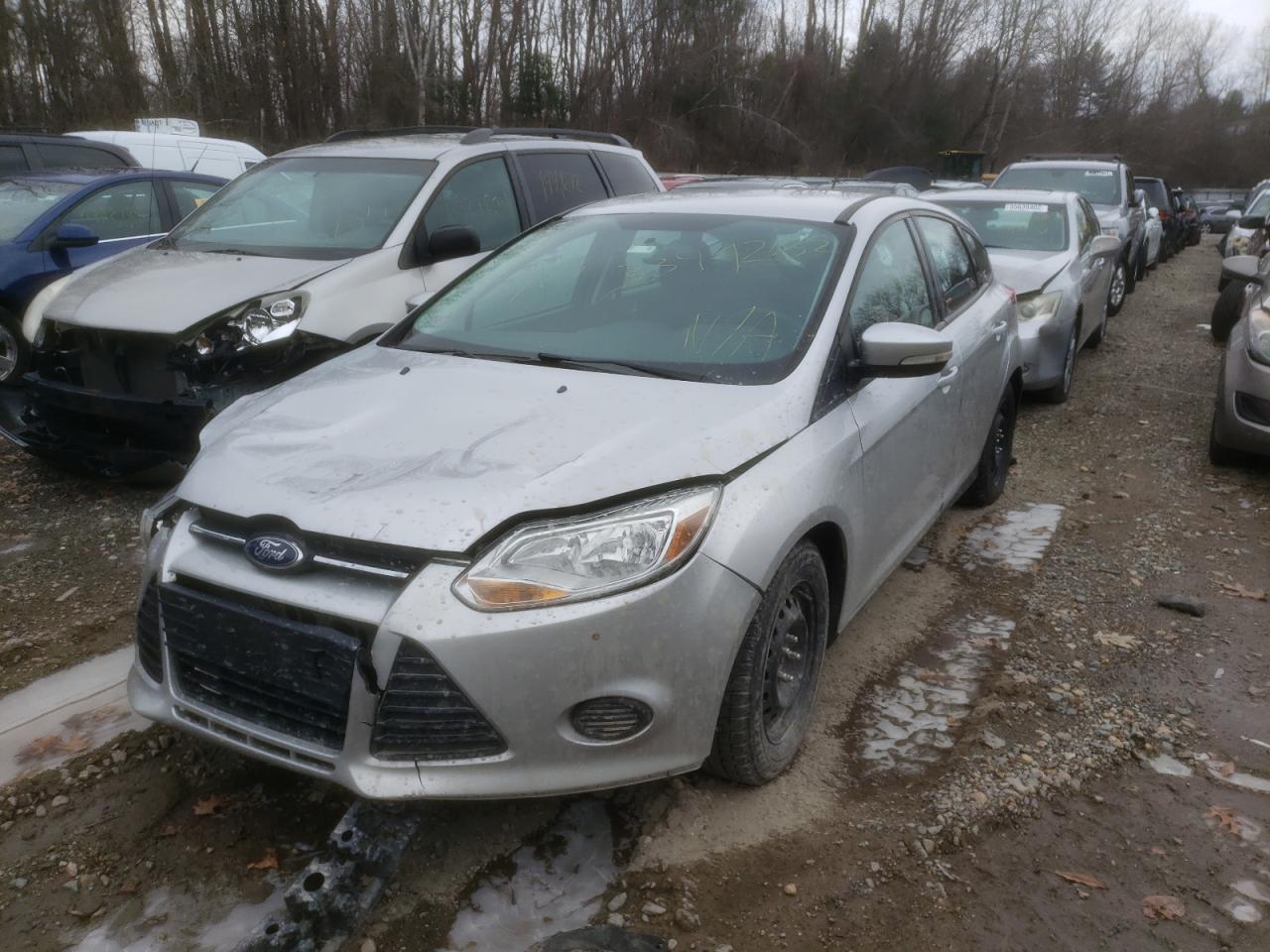 Photo 2 from auction – 2014 FORD FOCUS SE with VIN 1FADP3K2XEL415612