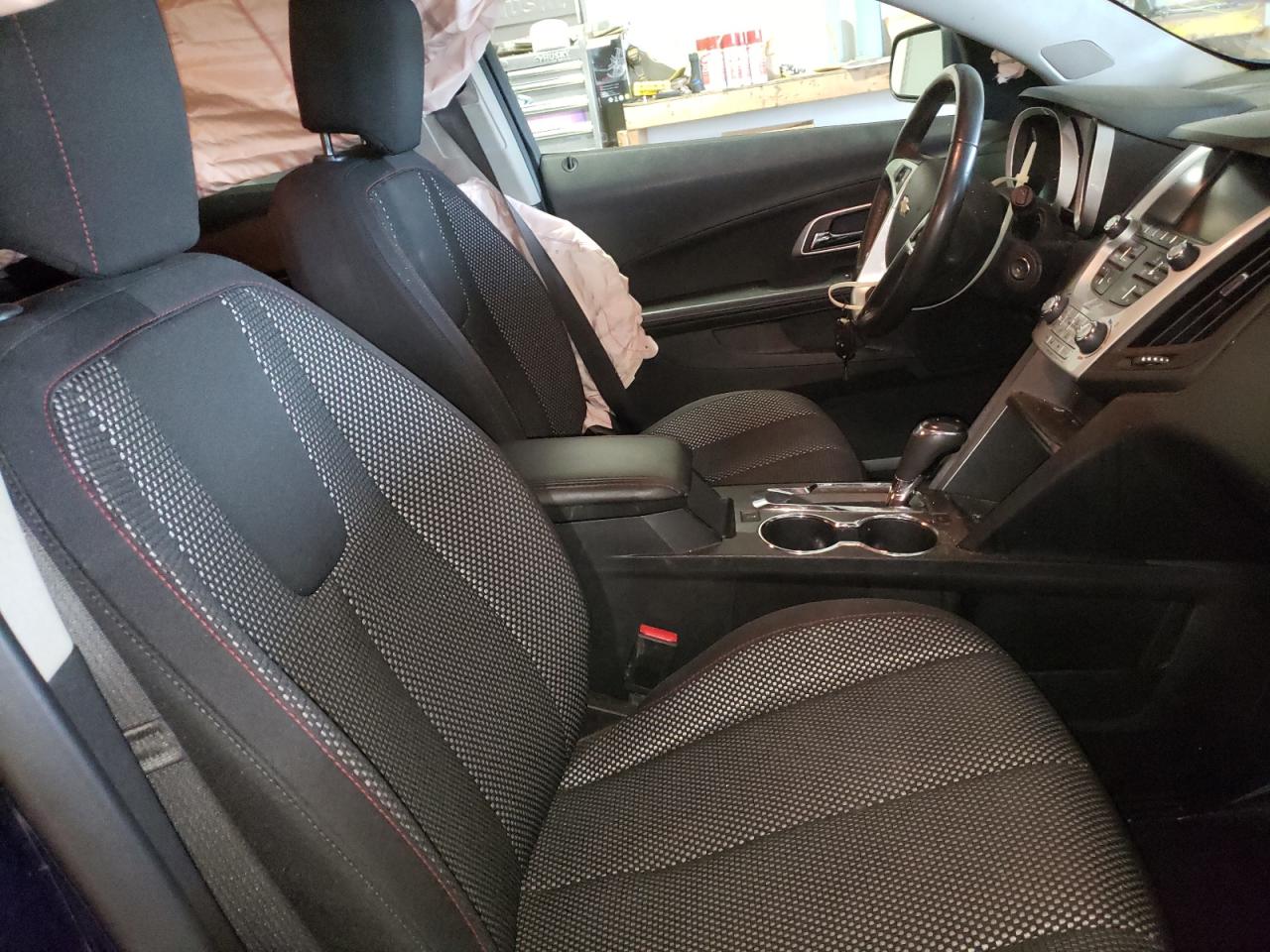 Photo 5 from auction – 2016 CHEVROLET EQUINOX LT with VIN 2GNFLFEK2G6222157