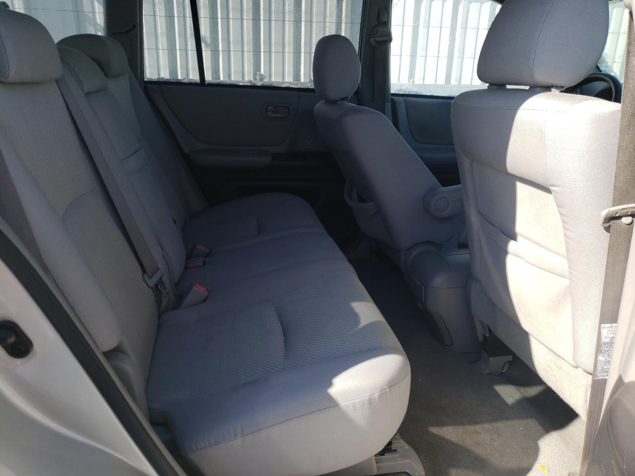 Photo 6 from auction – 2005 TOYOTA HIGHLANDER with VIN JTEGP21A850068773