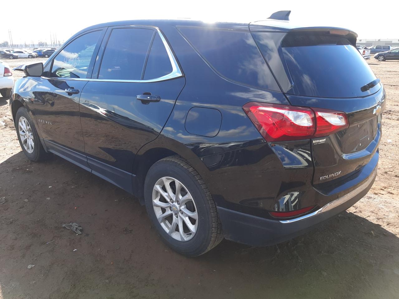 Photo 3 from auction – 2018 CHEVROLET EQUINOX LT with VIN 2GNAXJEVXJ6231403