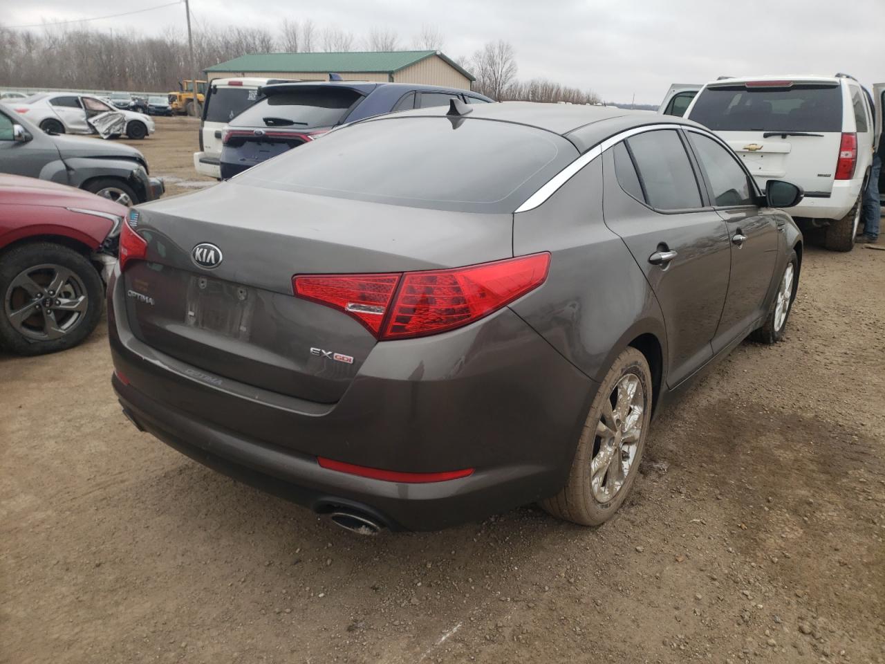 Photo 4 from auction – 2013 KIA OPTIMA EX with VIN 5XXGN4A74DG231331