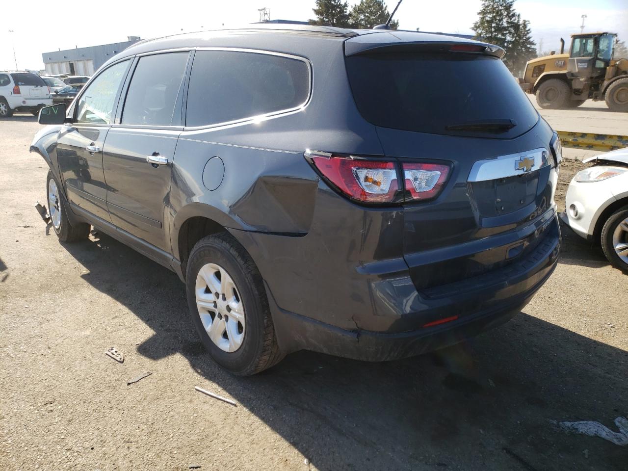 Photo 3 from auction – 2014 CHEVROLET TRAVERSE L with VIN 1GNKRFED5EJ213029
