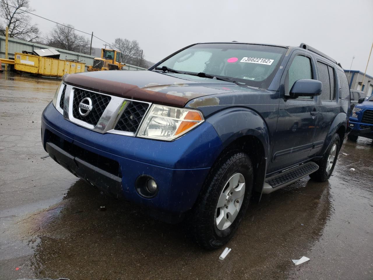 Photo 2 from auction – 2006 NISSAN PATHFINDER with VIN 5N1AR18U46C675120