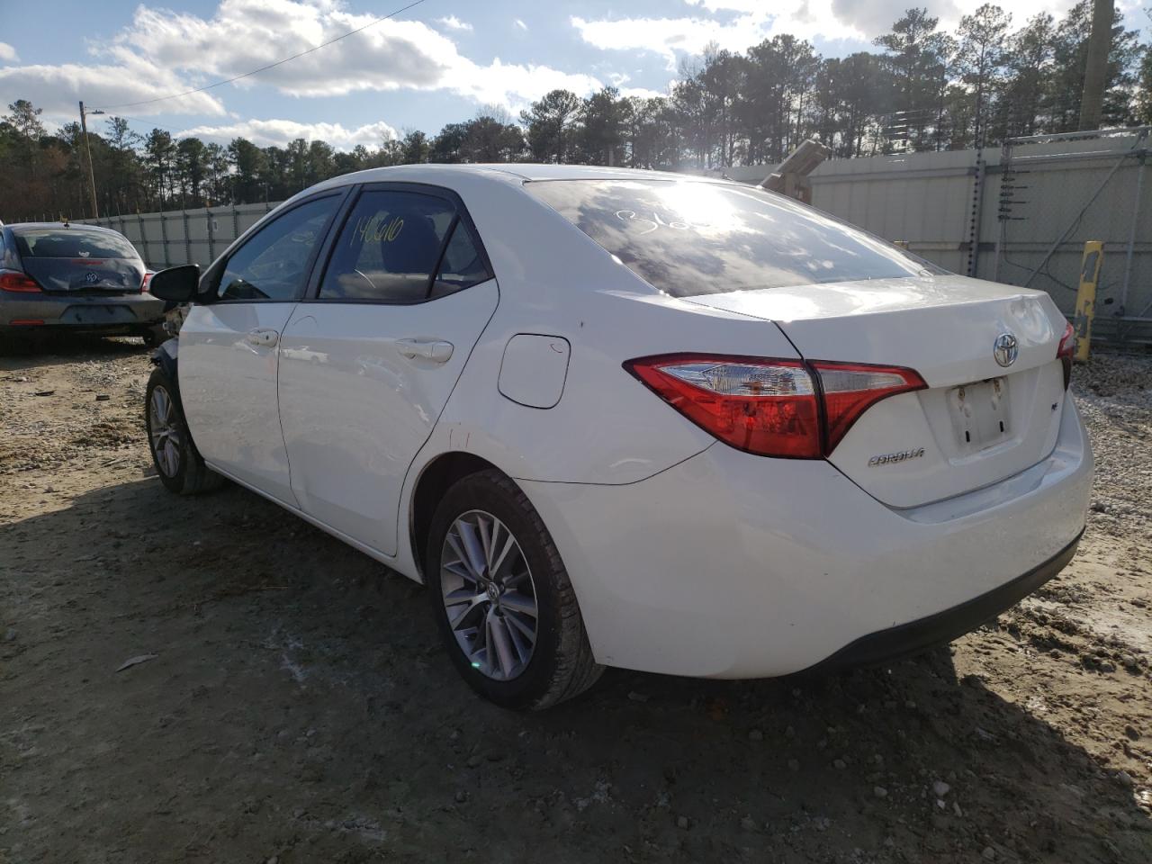 Photo 3 from auction – 2015 TOYOTA COROLLA L with VIN 2T1BURHE3FC473102