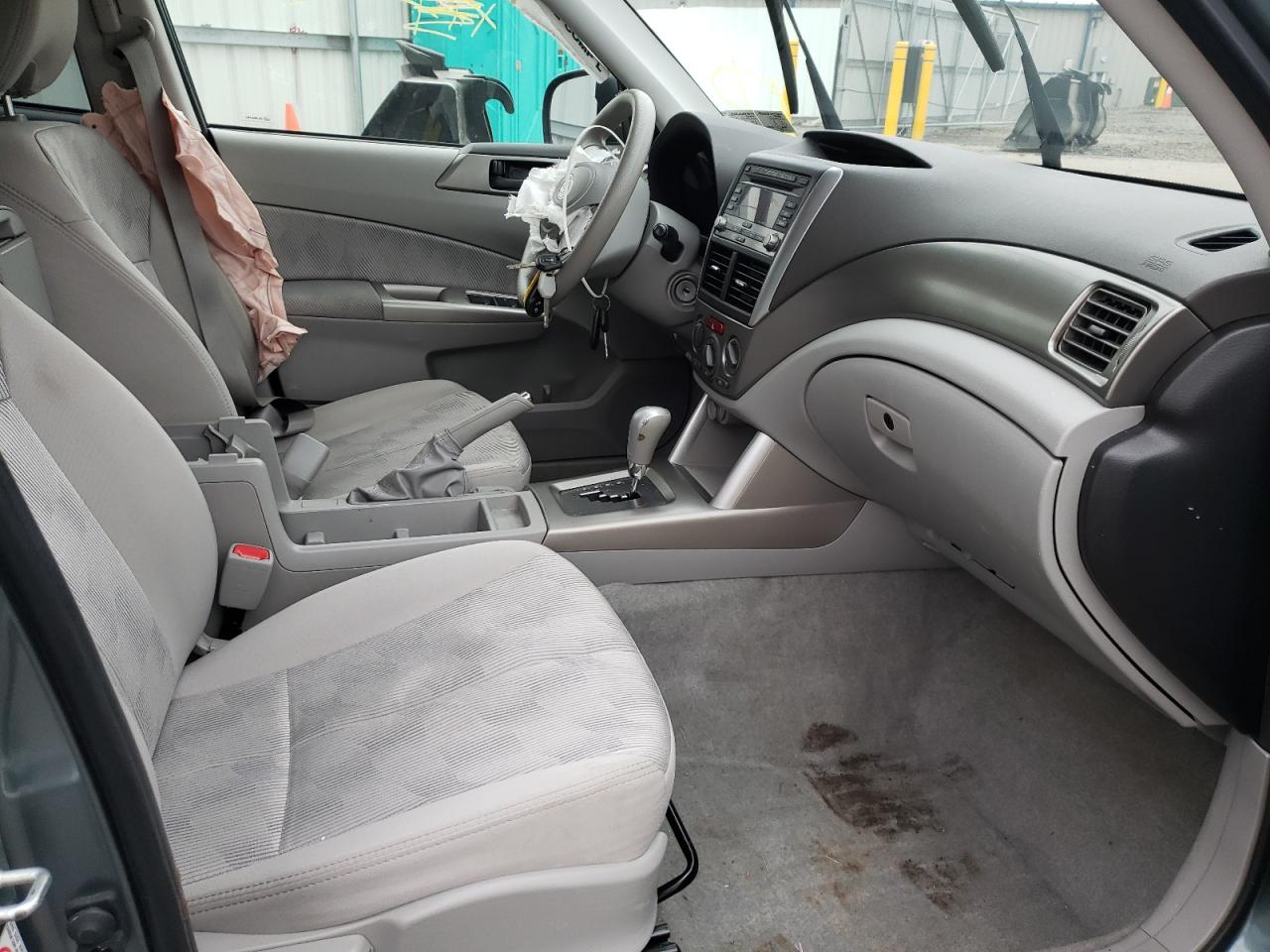Foto 5 de la subasta – 2010 SUBARU FORESTER X con VIN JF2SH6BC1AH776203