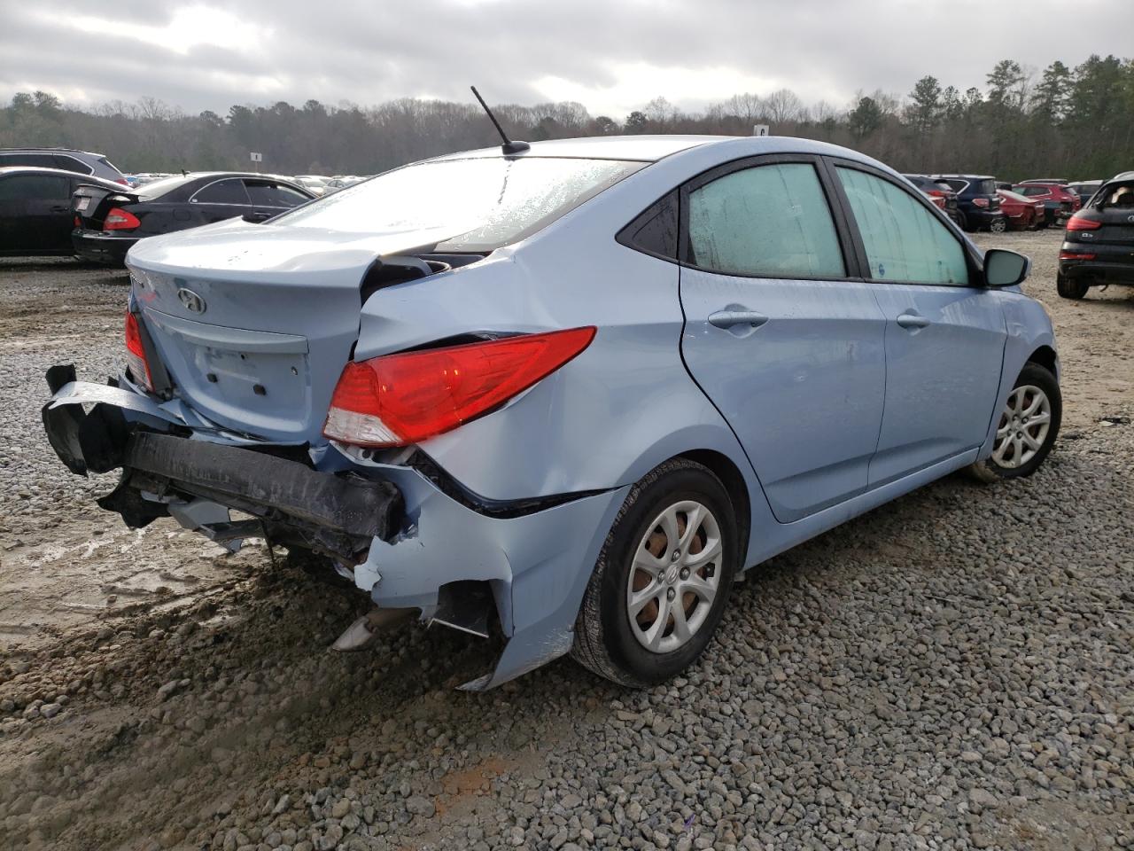 Photo 4 from auction – 2013 HYUNDAI ACCENT GLS with VIN KMHCT4AE8DU323745