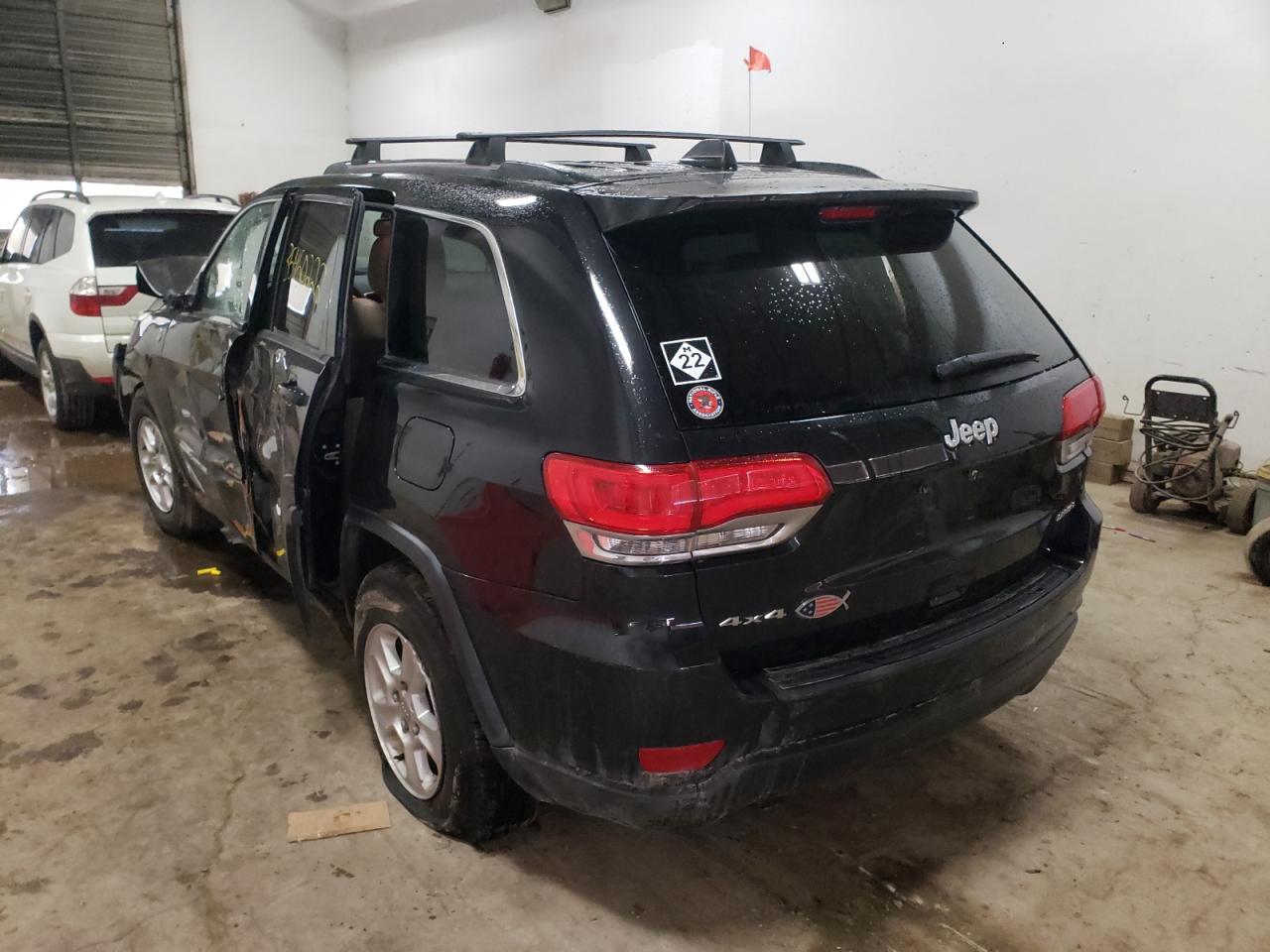 Photo 3 from auction – 2015 JEEP GRAND CHER with VIN 1C4RJFAG8FC957857