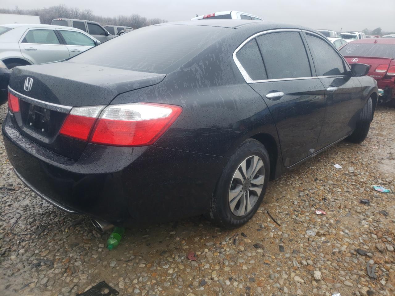 Photo 4 from auction – 2015 HONDA ACCORD LX with VIN 1HGCR2F37FA243907