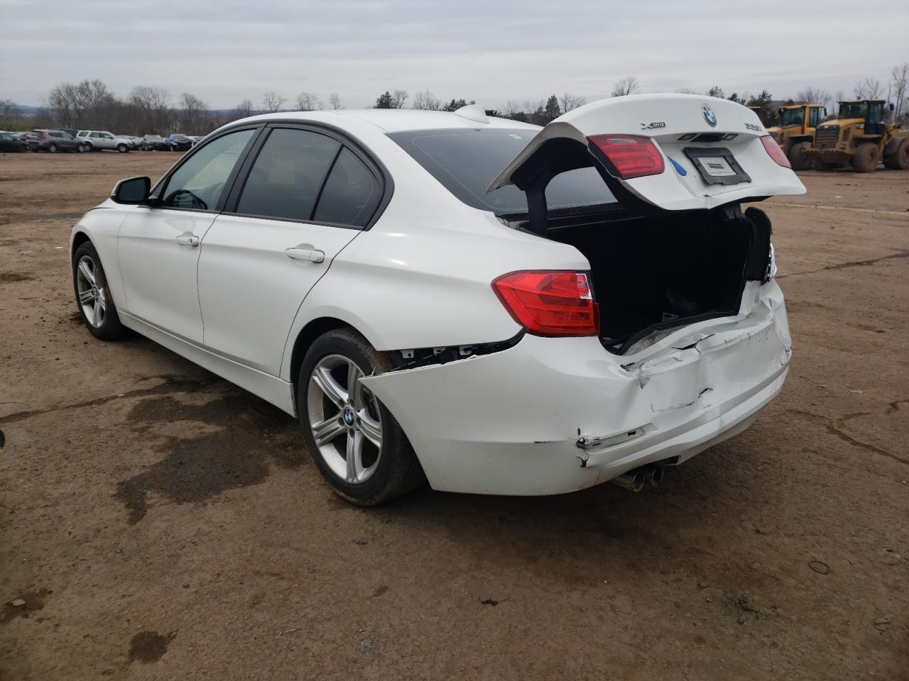 Photo 3 from auction – 2015 BMW 328 XI SUL with VIN WBA3B5G56FNS13758