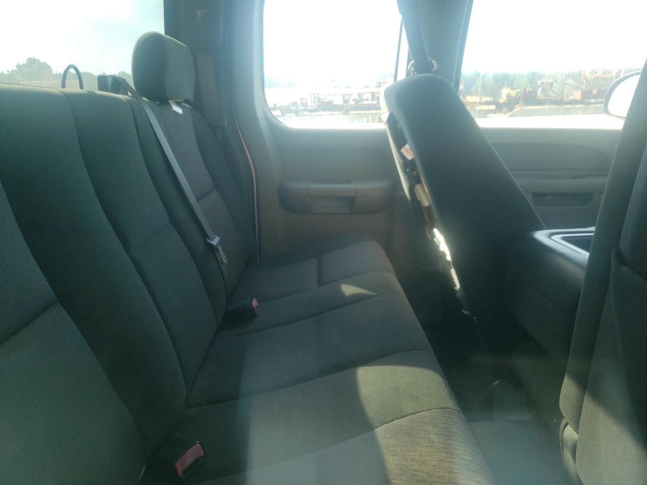Photo 6 from auction – 2010 CHEVROLET SILVERADO with VIN 1GCSCPEX2AZ231753