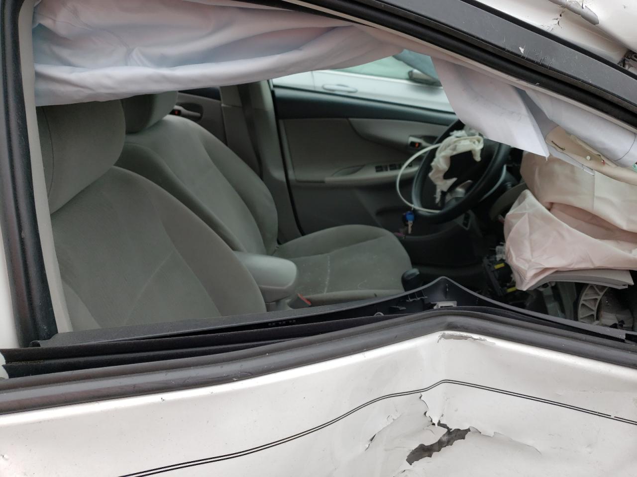 Photo 5 from auction – 2012 TOYOTA COROALLA with VIN 2T1BU4EE3CC878783
