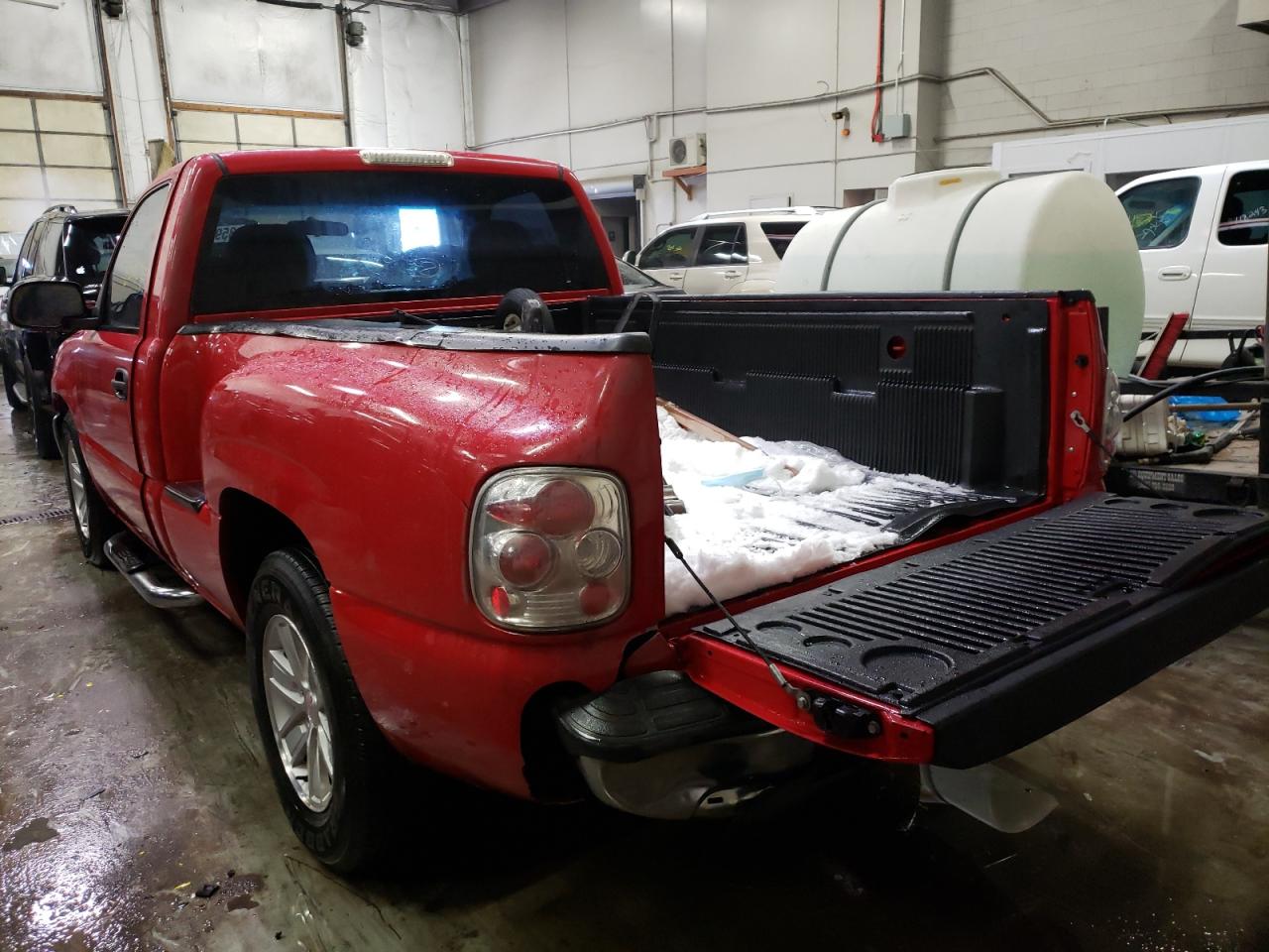 Photo 3 from auction – 2000 GMC NEW SIERRA with VIN 1GTEC14W1YZ265020