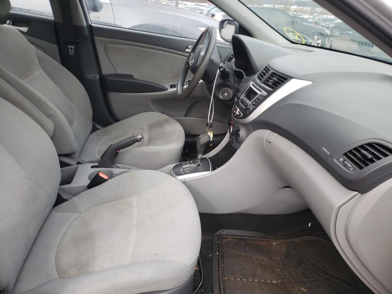 Photo 5 from auction – 2014 HYUNDAI ACCENT with VIN KMHCT4AE1EU672540