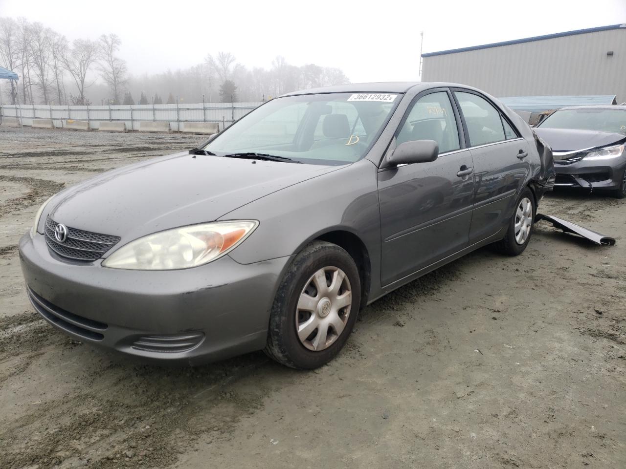 Photo 2 from auction – 2003 TOYOTA CAMRY LE with VIN 4T1BE32K33U743738