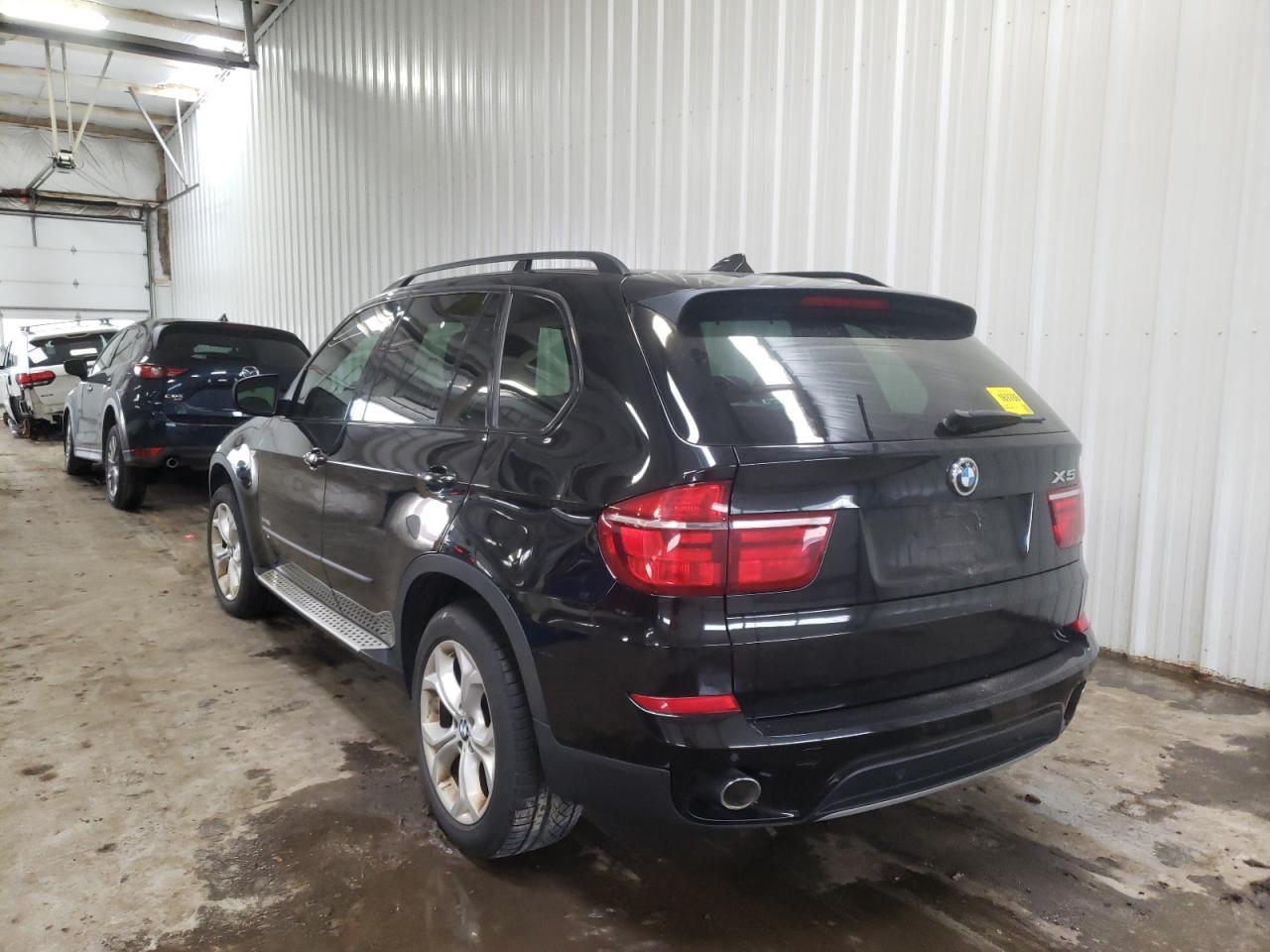 Photo 3 from auction – 2012 BMW X5 XDRIVE3 with VIN 5UXZW0C50CL664989