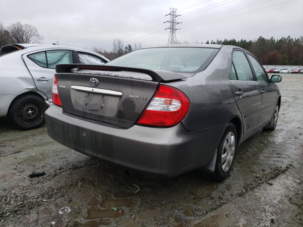 Photo 4 from auction – 2003 TOYOTA CAMRY LE with VIN 4T1BE32K33U735705