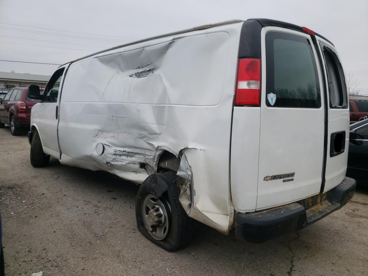 Photo 3 from auction – 2014 CHEVROLET EXPRESS G2 with VIN 1GCWGGCA1E1209171