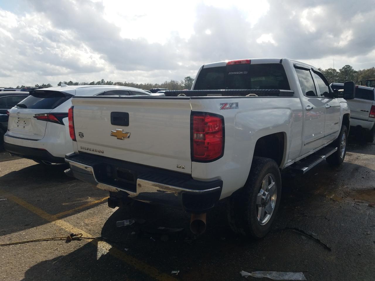 Photo 4 from auction – 2015 CHEVROLET SILVERADO with VIN 1GC1KWE82FF145952