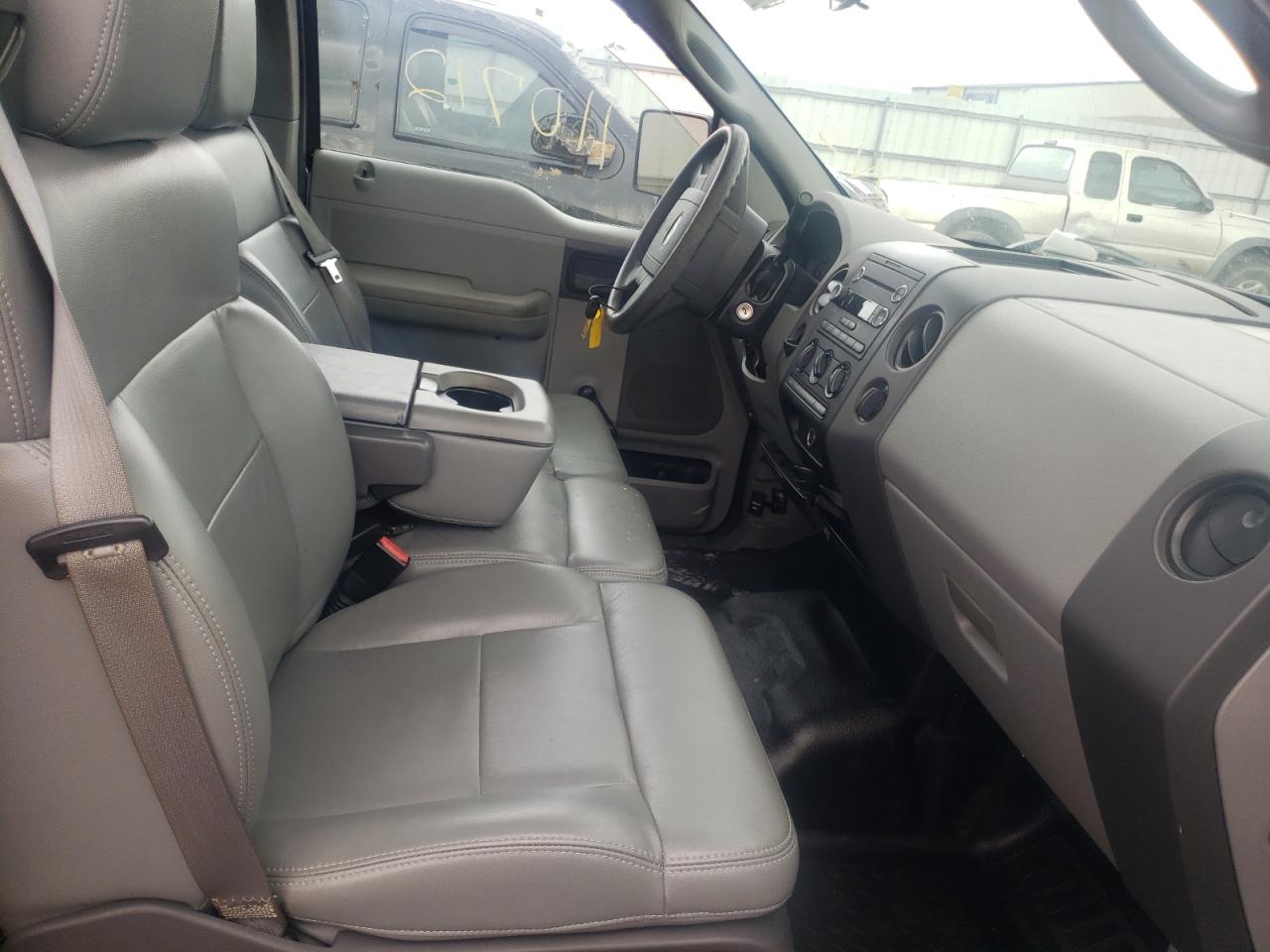 Photo 5 from auction – 2008 FORD F150 with VIN 1FTRX12W68FB89630