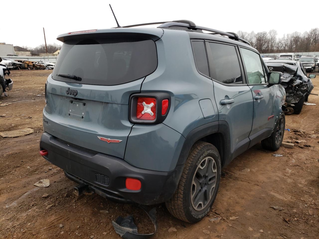 Photo 4 from auction – 2015 JEEP RENEGADE T with VIN ZACCJBCT0FPB57701