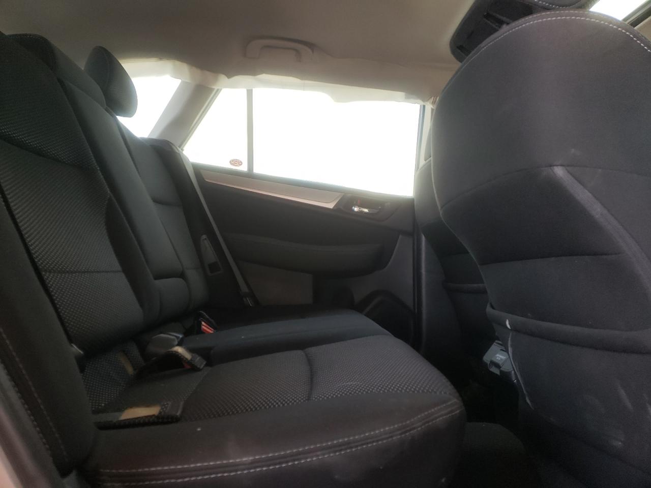 Photo 6 from auction – 2018 SUBARU OUTBACK 2. with VIN 4S4BSAHC1J3275749