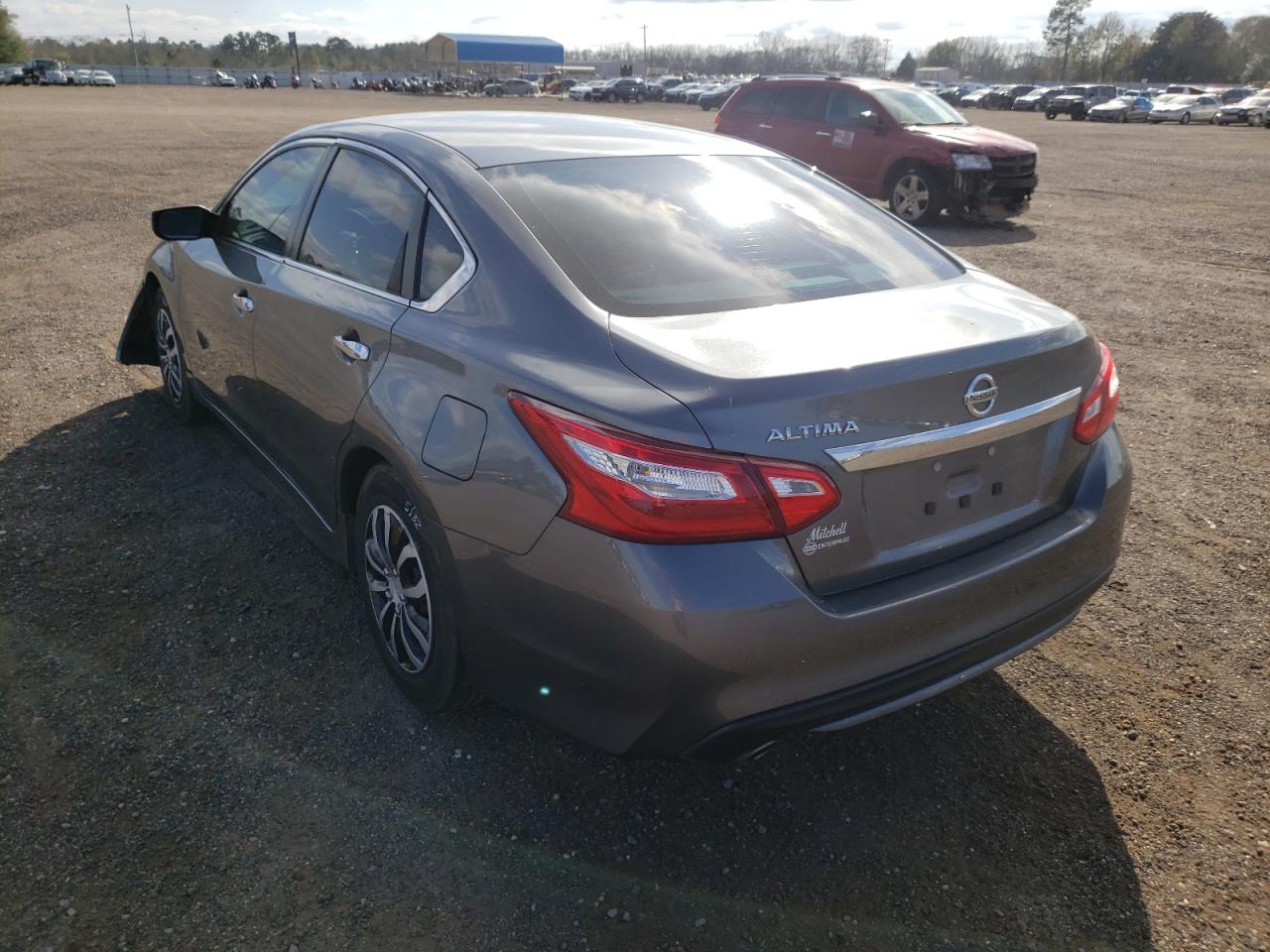 Photo 3 from auction – 2016 NISSAN ALTIMA 2.5 with VIN 1N4AL3AP4GC178047