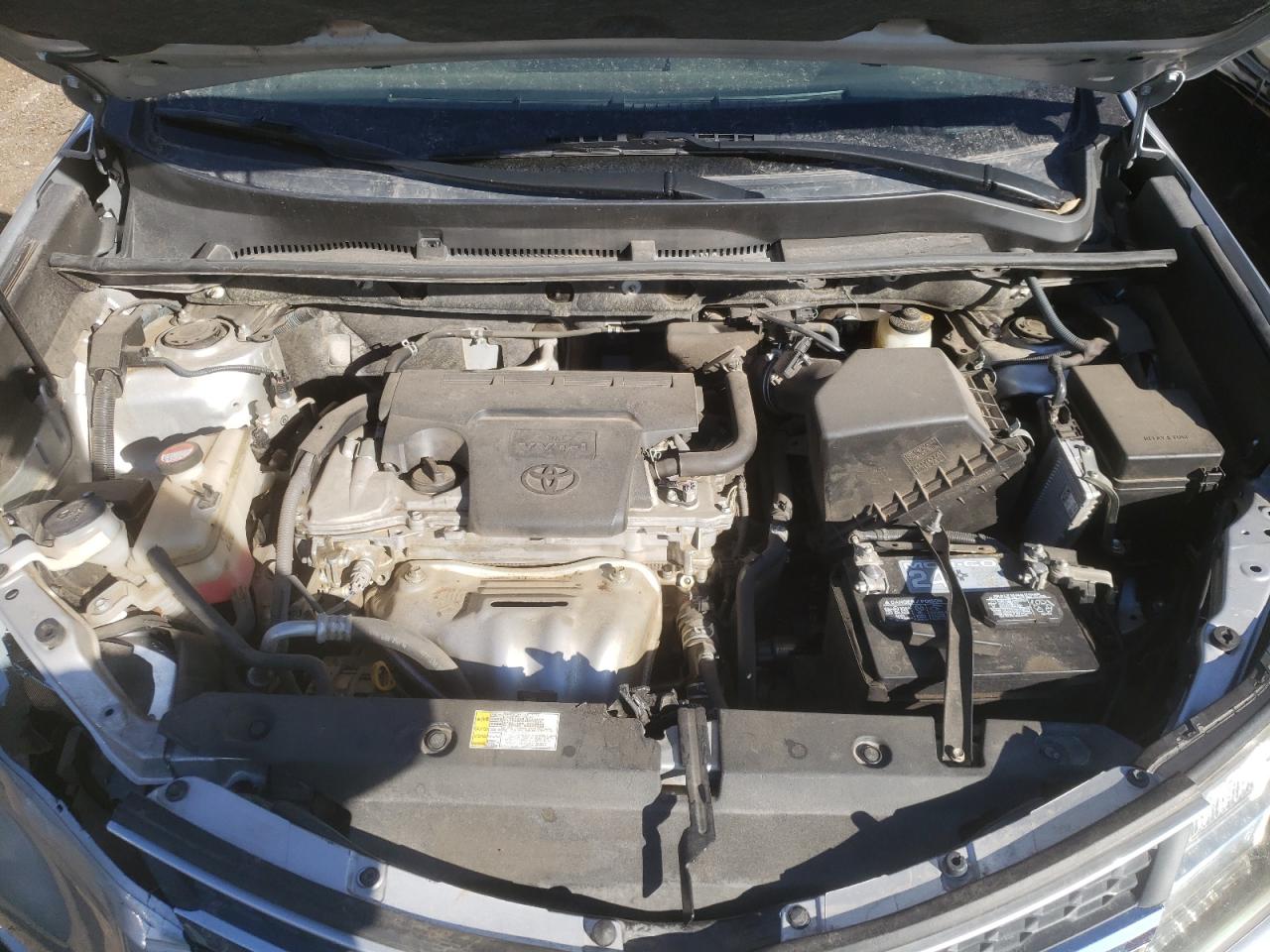 Photo 7 from auction – 2015 TOYOTA RAV4 LIMIT with VIN JTMYFREV3FD077957