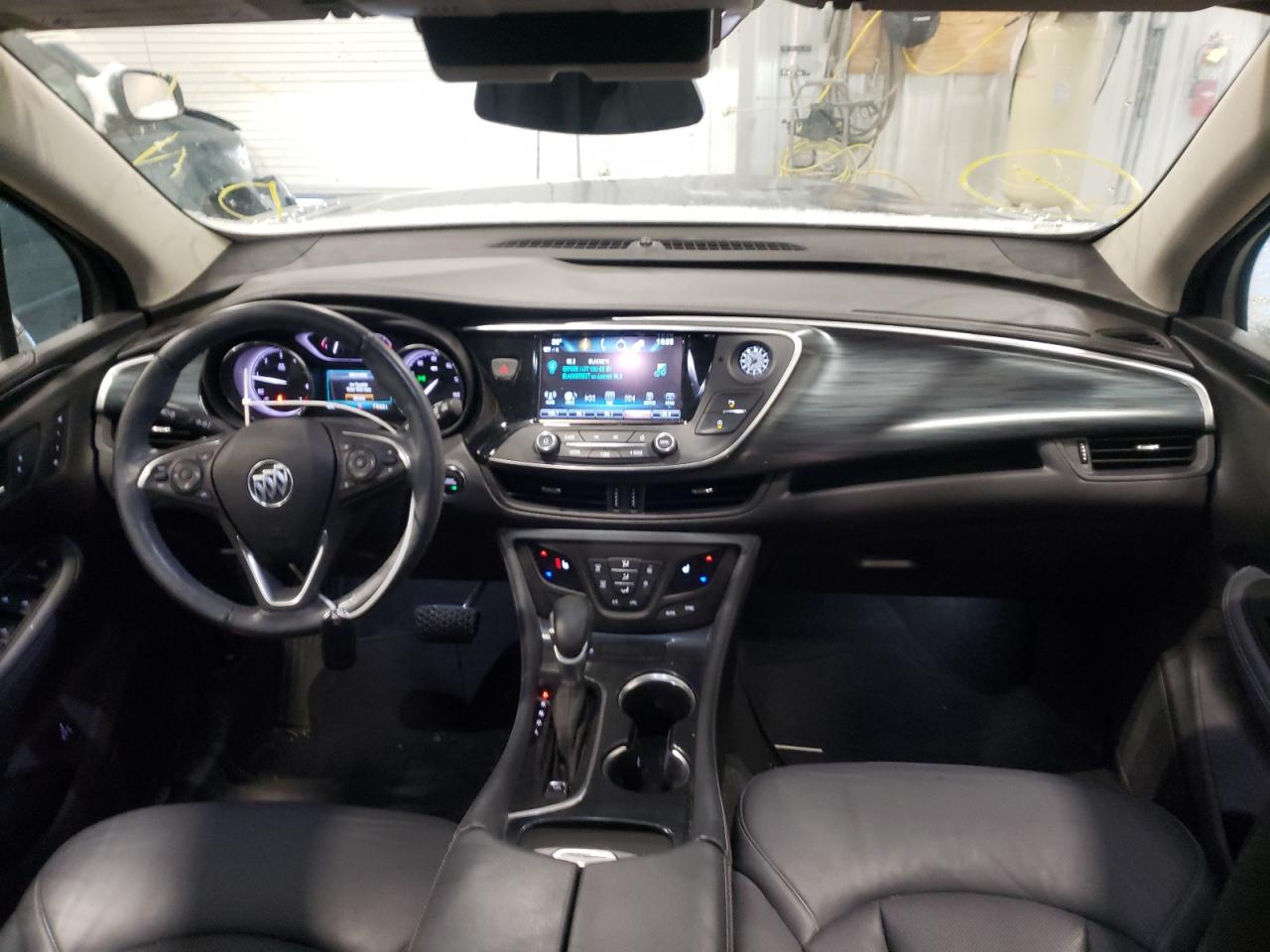 Photo 9 from auction – 2020 BUICK ENVISION E with VIN LRBFX2SA1LD071503