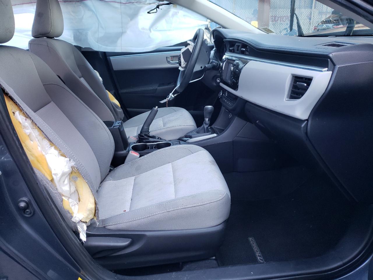 Photo 5 from auction – 2015 TOYOTA COROLLA L with VIN 2T1BURHE8FC429029