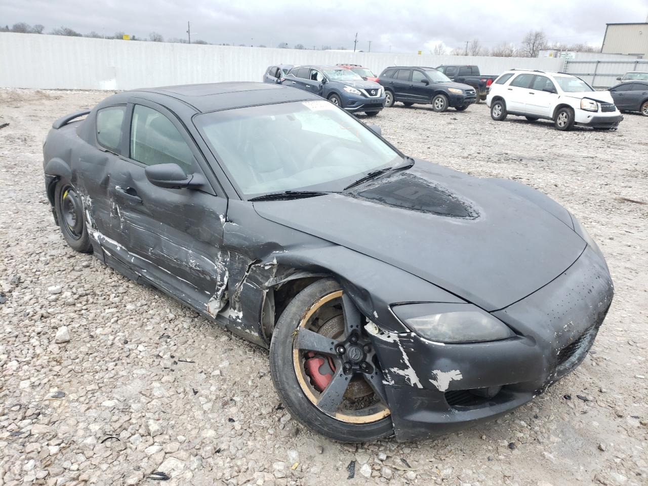 MAZDA RX8 2004 with VIN JM1FE173540116205 - Photo from auction