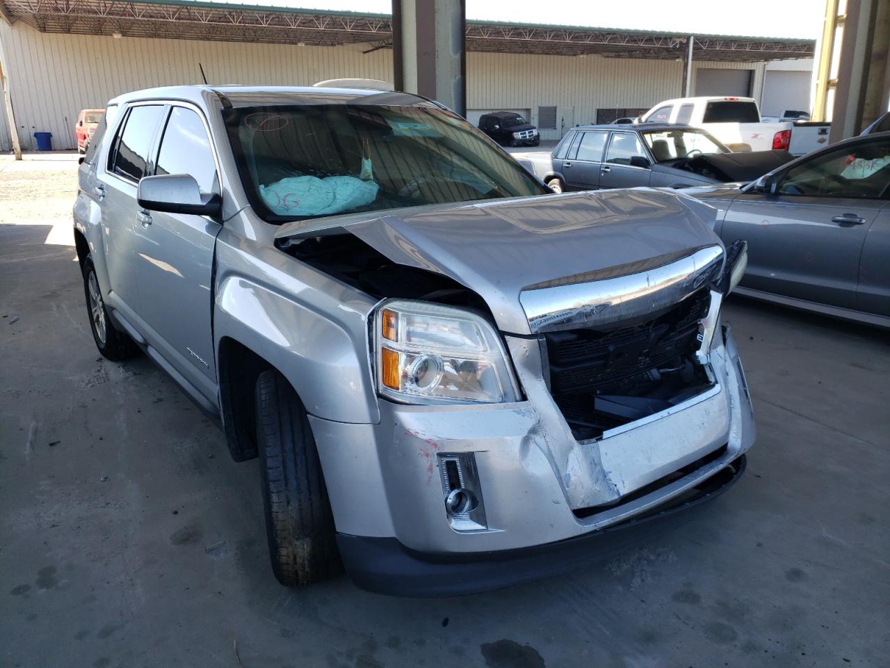 GMC TERRAIN SL 2015 with VIN 2GKALMEK7F6182734 - Photo from auction