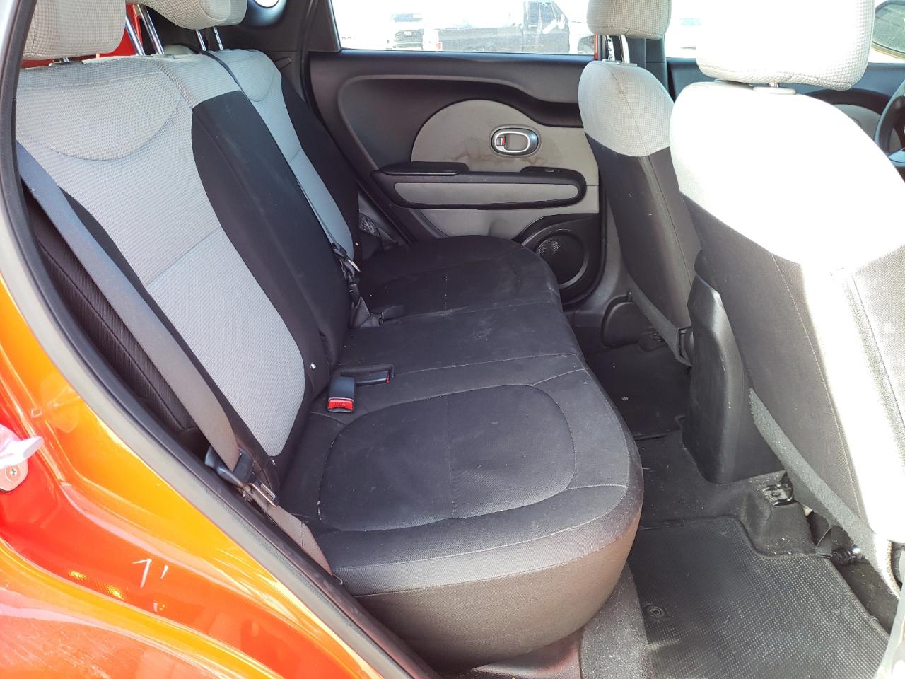 Photo 6 from auction – 2019 KIA SOUL with VIN KNDJN2A26K7657901