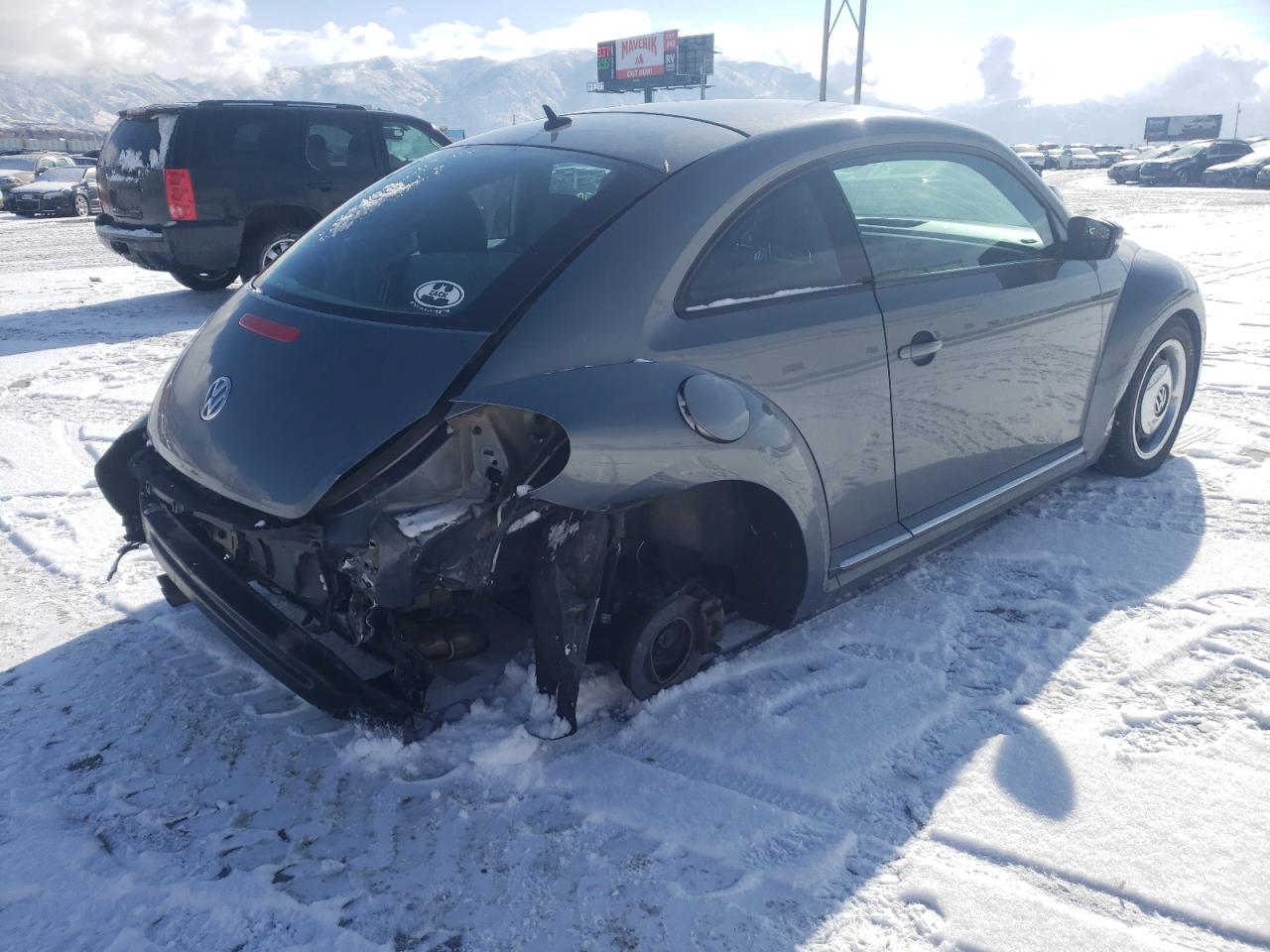 صورة رقم 4 من المزاد - 2012 VOLKSWAGEN BEETLE مع VIN 3VWJP7AT5CM615191