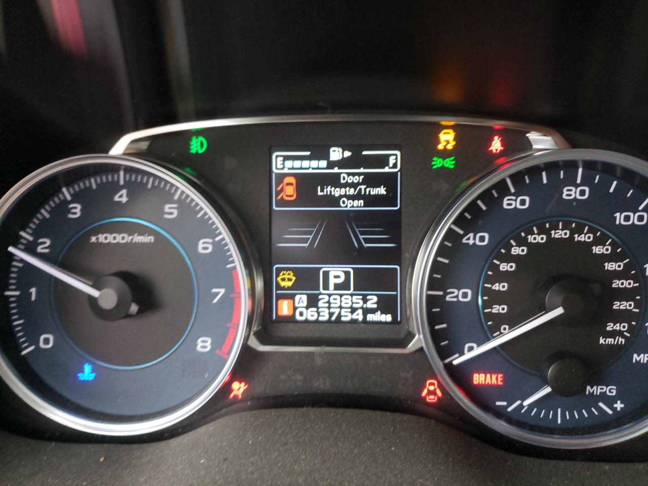 Photo 8 from auction – 2016 SUBARU CROSSTREK with VIN JF2GPADCXG8268278