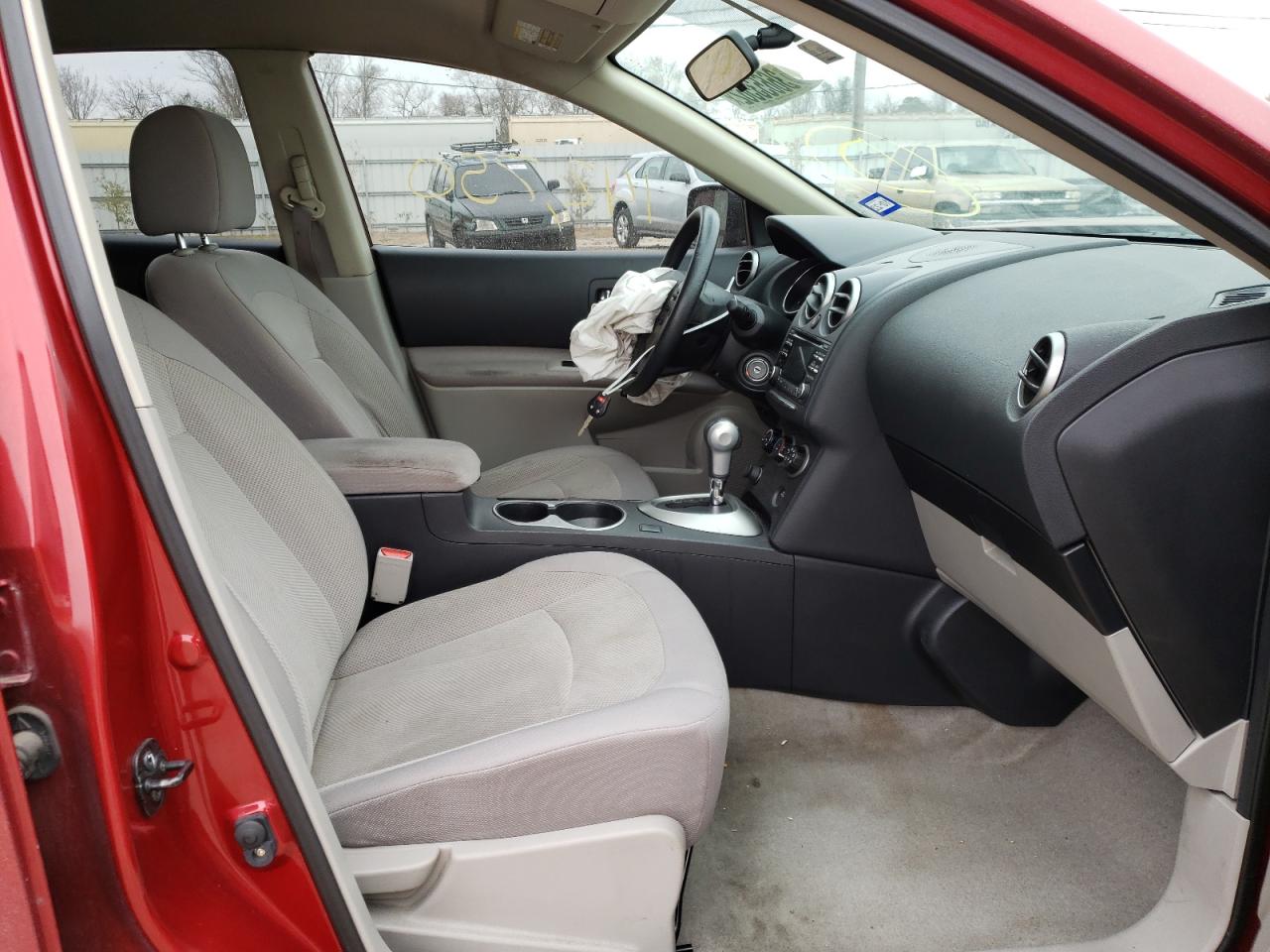 Photo 5 from auction – 2012 NISSAN ROGUE S with VIN JN8AS5MT1CW281909