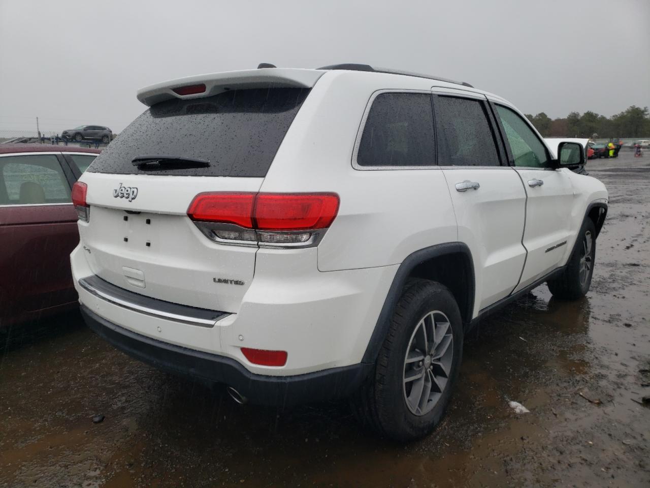 Photo 4 from auction – 2017 JEEP GRAND CHER with VIN 1C4RJFBG0HC810529