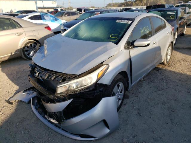 Photo 2 from auction – 2017 KIA FORTE LX with VIN 3KPFK4A79HE118428