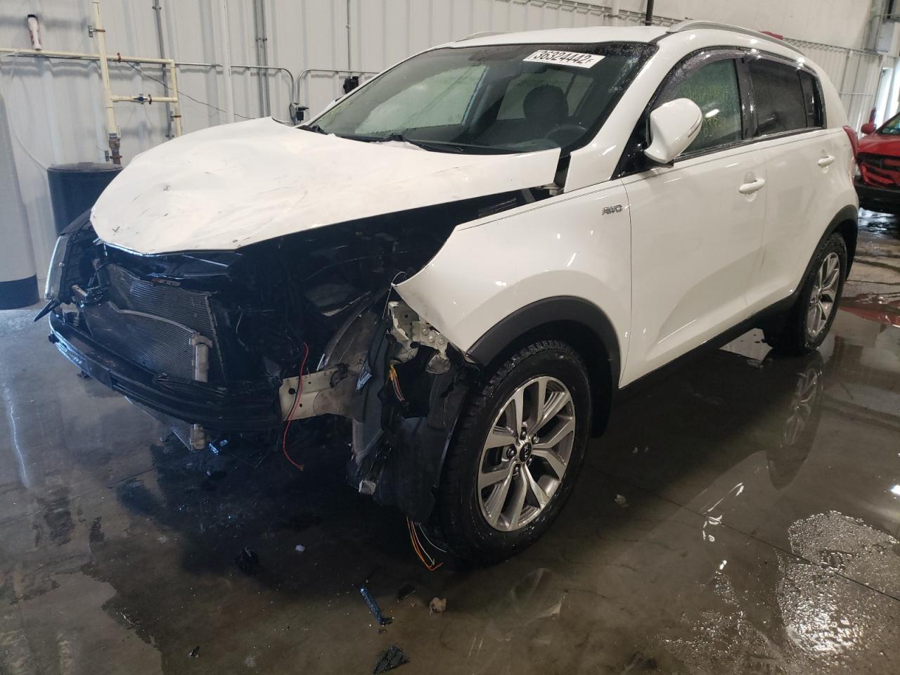 Photo 2 from auction – 2015 KIA SPORTAGE with VIN KNDPBCAC7F7793669