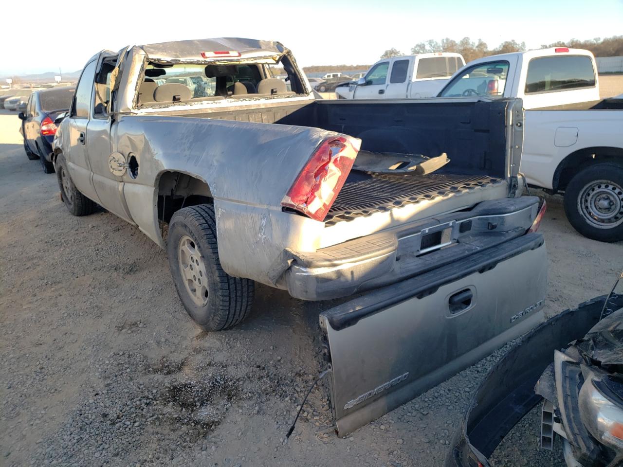 Photo 3 from auction – 2003 CHEVROLET SILVRDO LT with VIN 2GCEC19T231377907