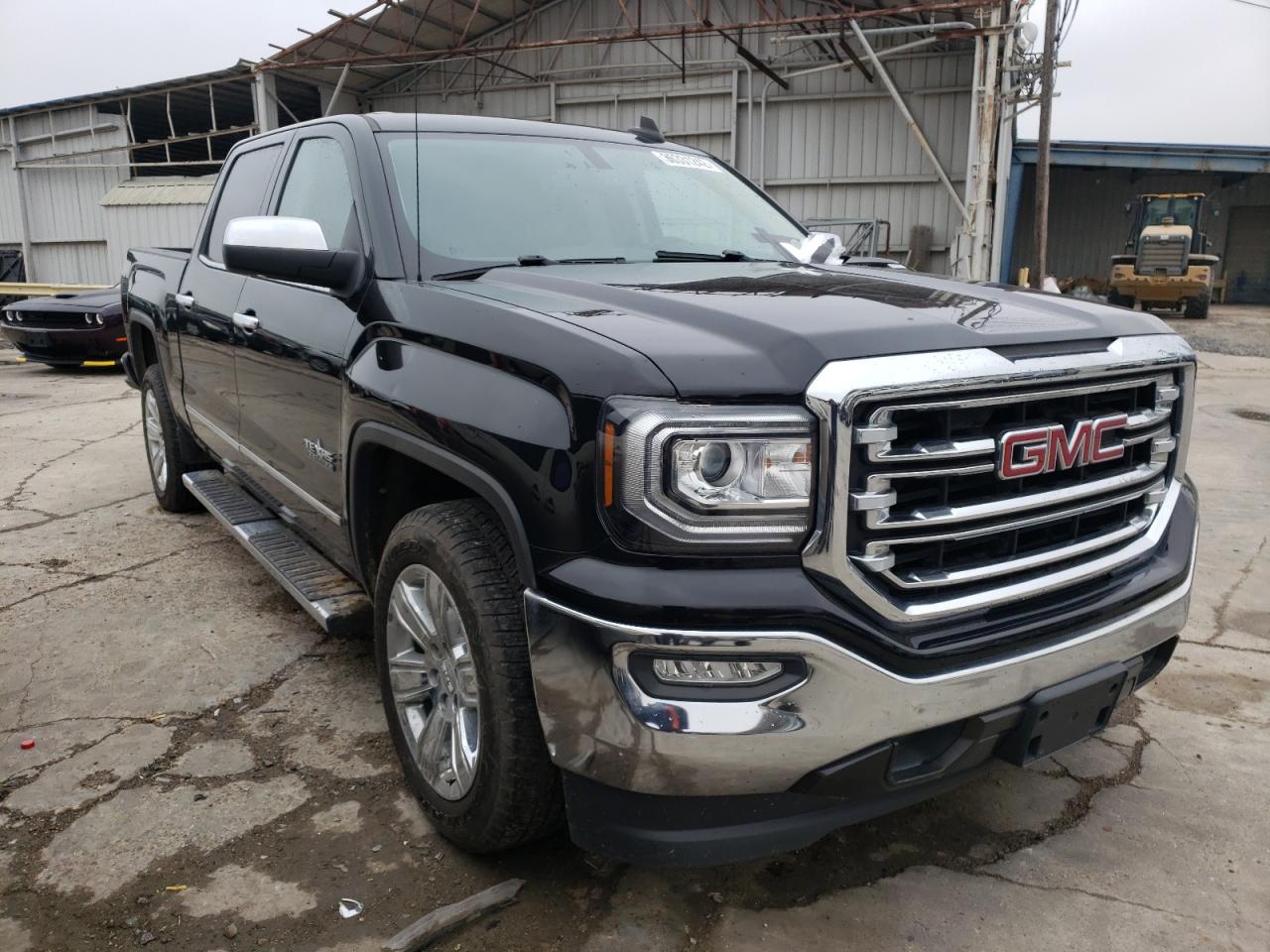 GMC SIERRA C15 2018 with VIN 3GTP1NEC8JG170230 - Photo from auction