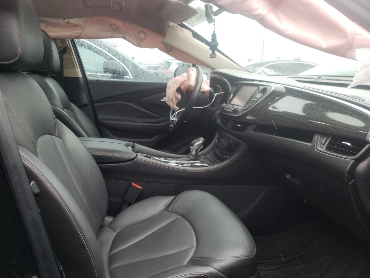 Photo 5 from auction – 2017 BUICK ENVISION E with VIN LRBFXBSA0HD128104