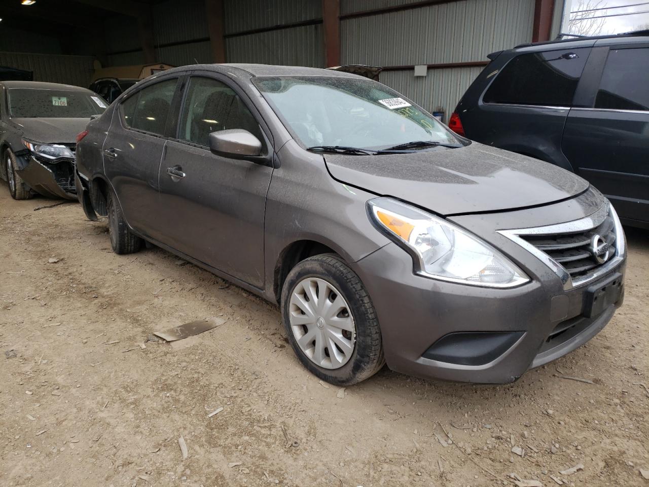 NISSAN VERSA S 2017 with VIN 3N1CN7AP1HL885216 - Photo from auction