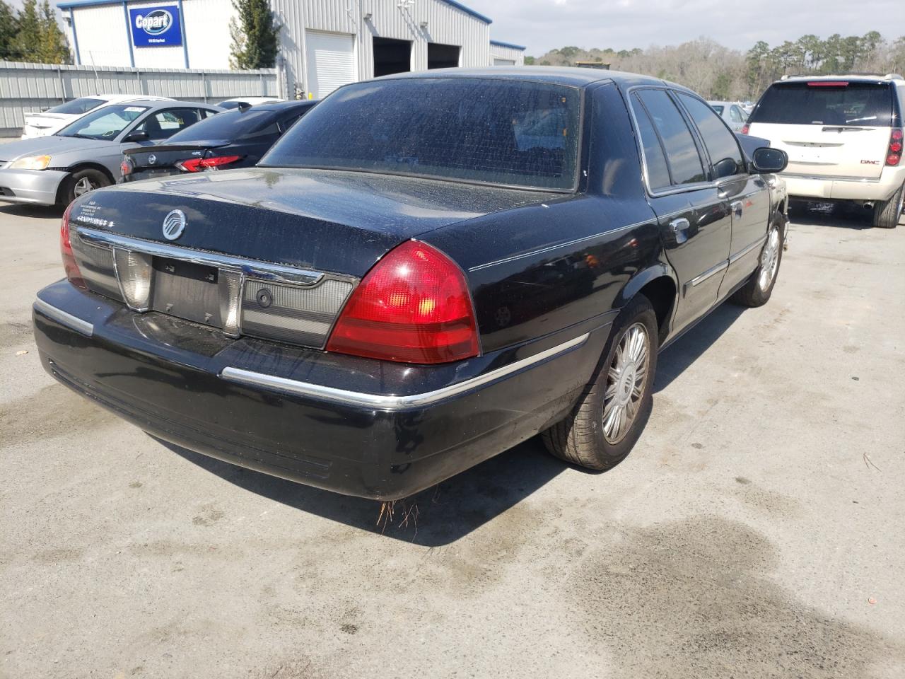 Photo 4 from auction – 2008 MERCURY GRAND MARQ with VIN 2MEFM75V38X635513