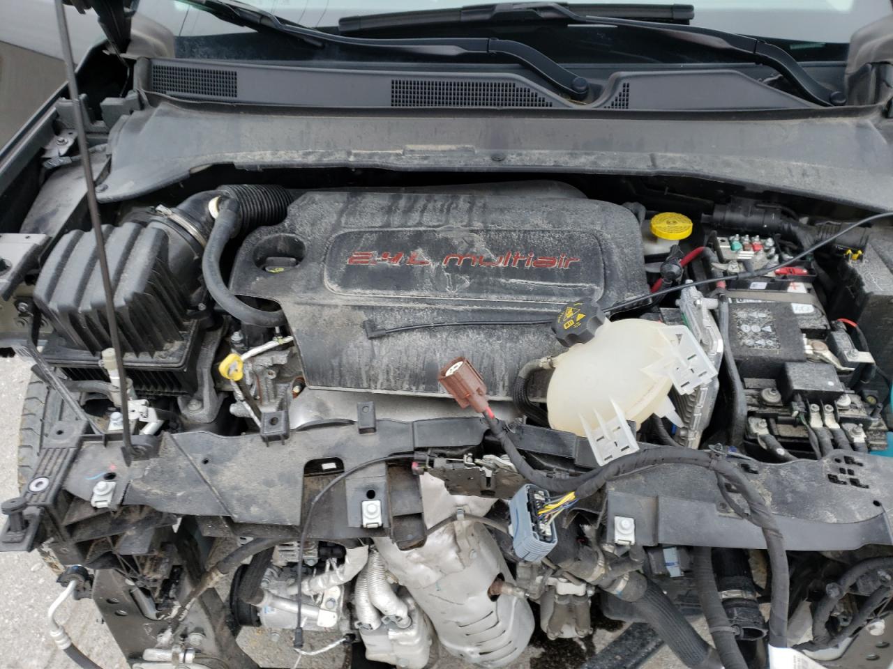 Photo 7 from auction – 2019 JEEP COMPASS LI with VIN 3C4NJCCB6KT667694