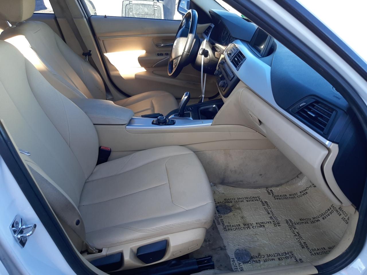Photo 5 from auction – 2012 BMW 328 I SULE with VIN WBA3C1C58CF431623