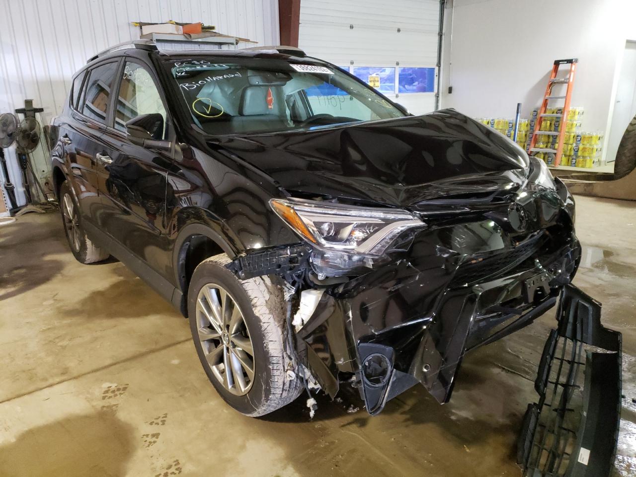 TOYOTA RAV4 LIMIT 2016 with VIN 2T3DFREV3GW430412 - Photo from auction