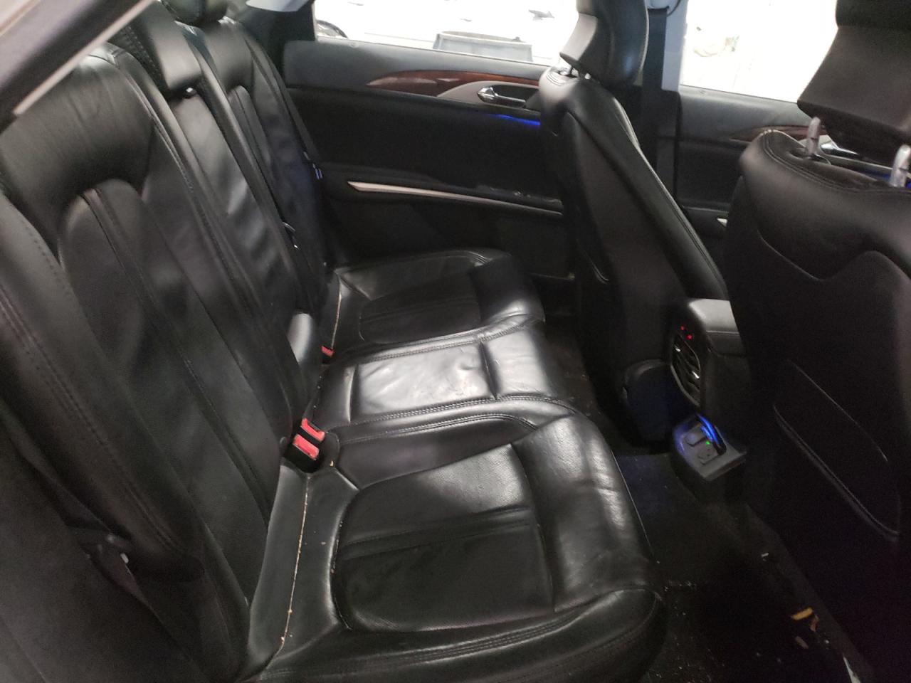 Photo 6 from auction – 2015 LINCOLN MKZ with VIN 3LN6L2G96FR613200