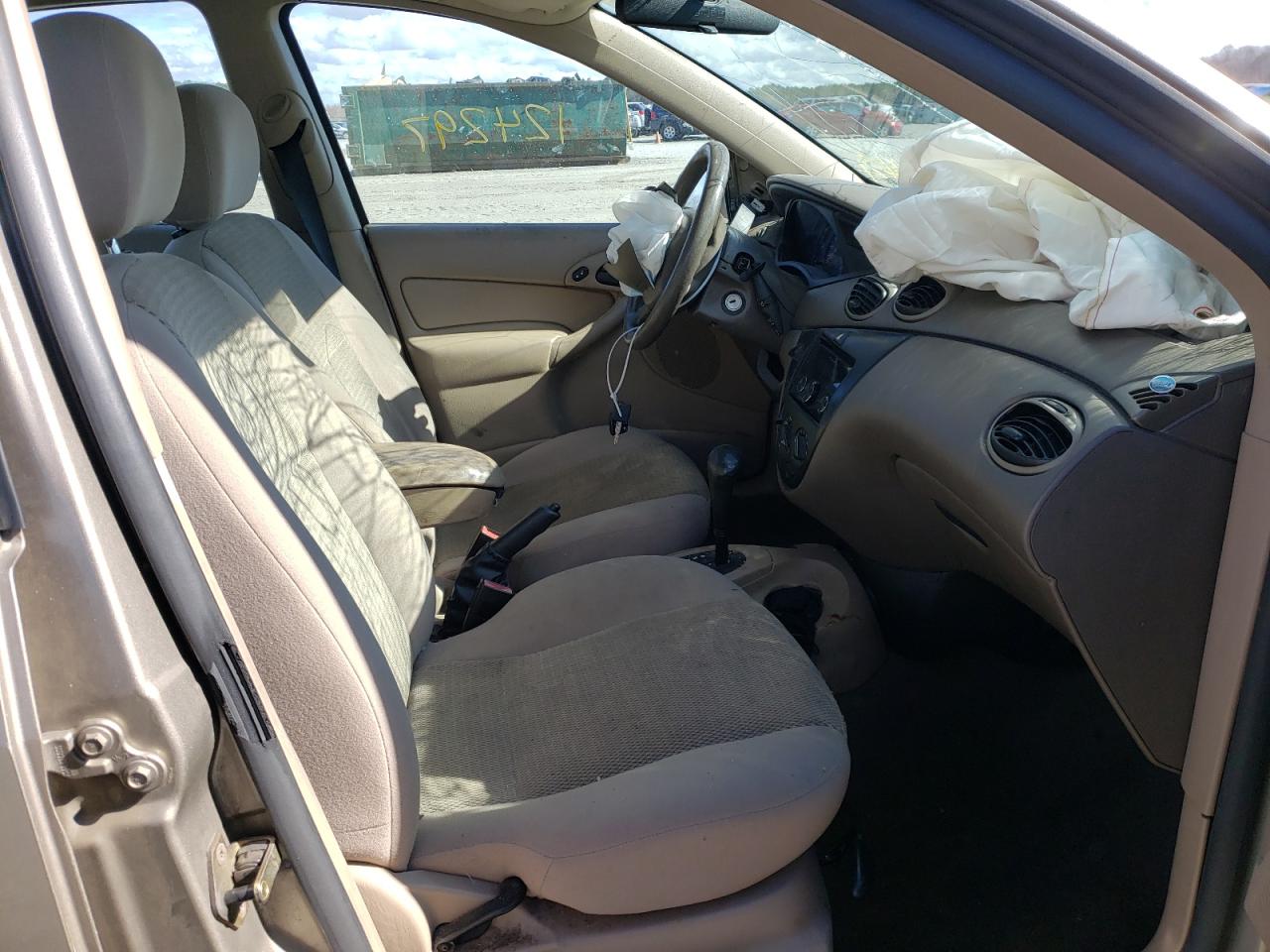 Photo 5 from auction – 2004 FORD FOCUS SE C with VIN 1FAFP34324W153189